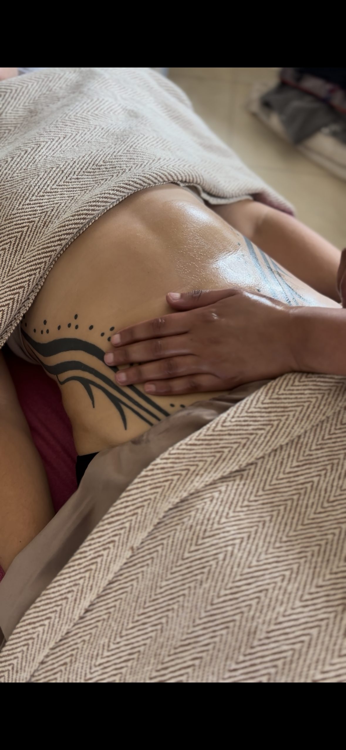Abdominal massage treatment